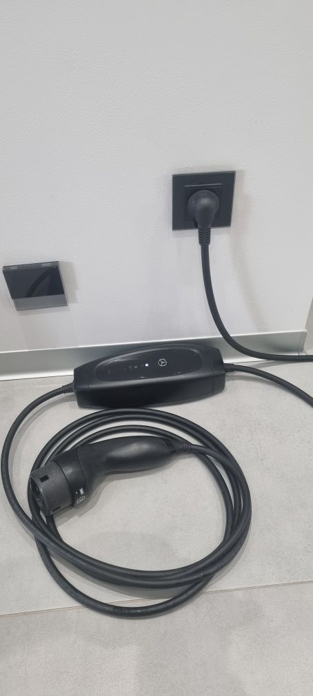 Ładowarka zasilacz TYPE 2 oryginalna Mercedes Benz Hybryda Electric