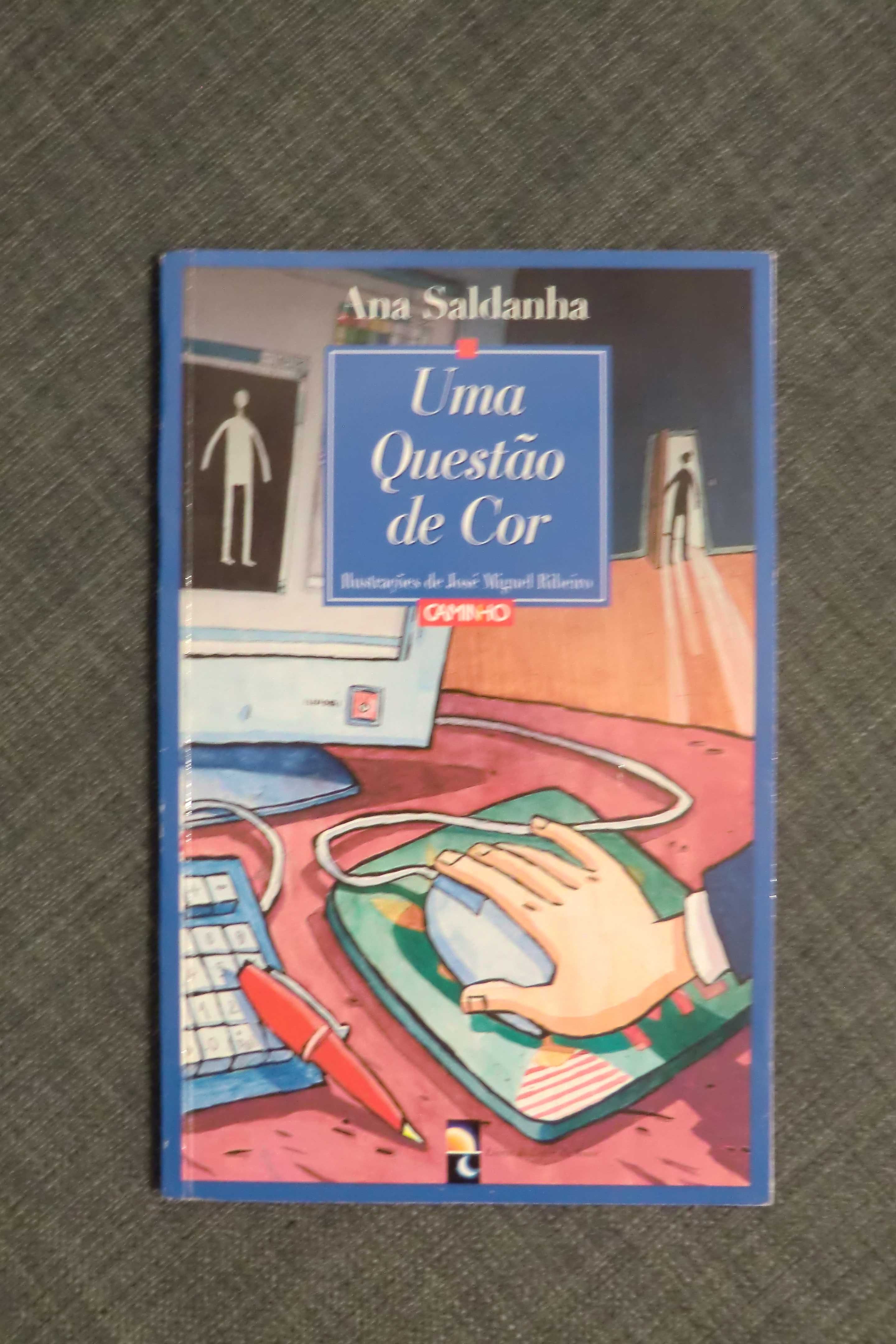 Livros vários para desocupar