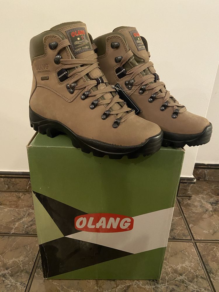 Nowe buty trekkingowe włoskiej firmy Olang .