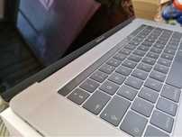 MacBook Pro 15" Space Gray 2018