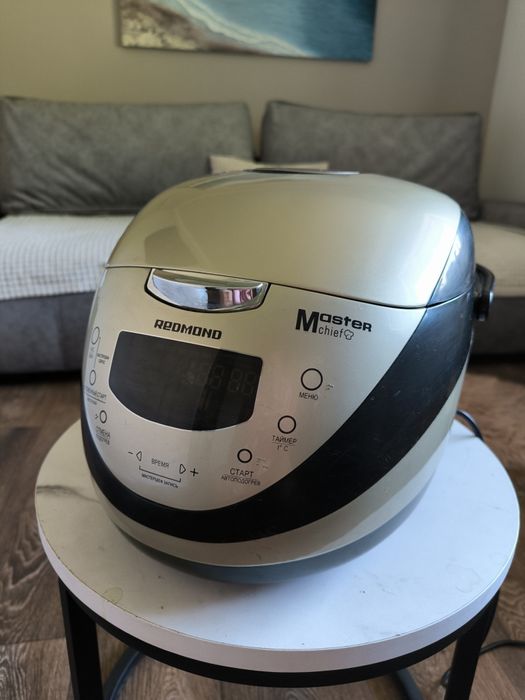 Мультиварка Redmond RMC-M150