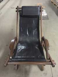 Cadeira de baloiço madeira e pele