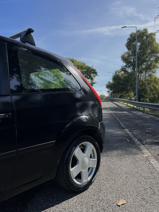 Ford fiesta 1.4 tdci sportvan