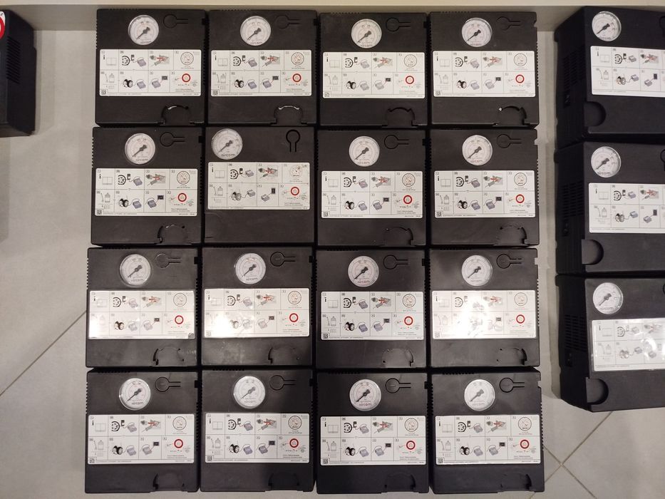 Автомобільний компресор АвтоНасоси Автокомпресори насоси