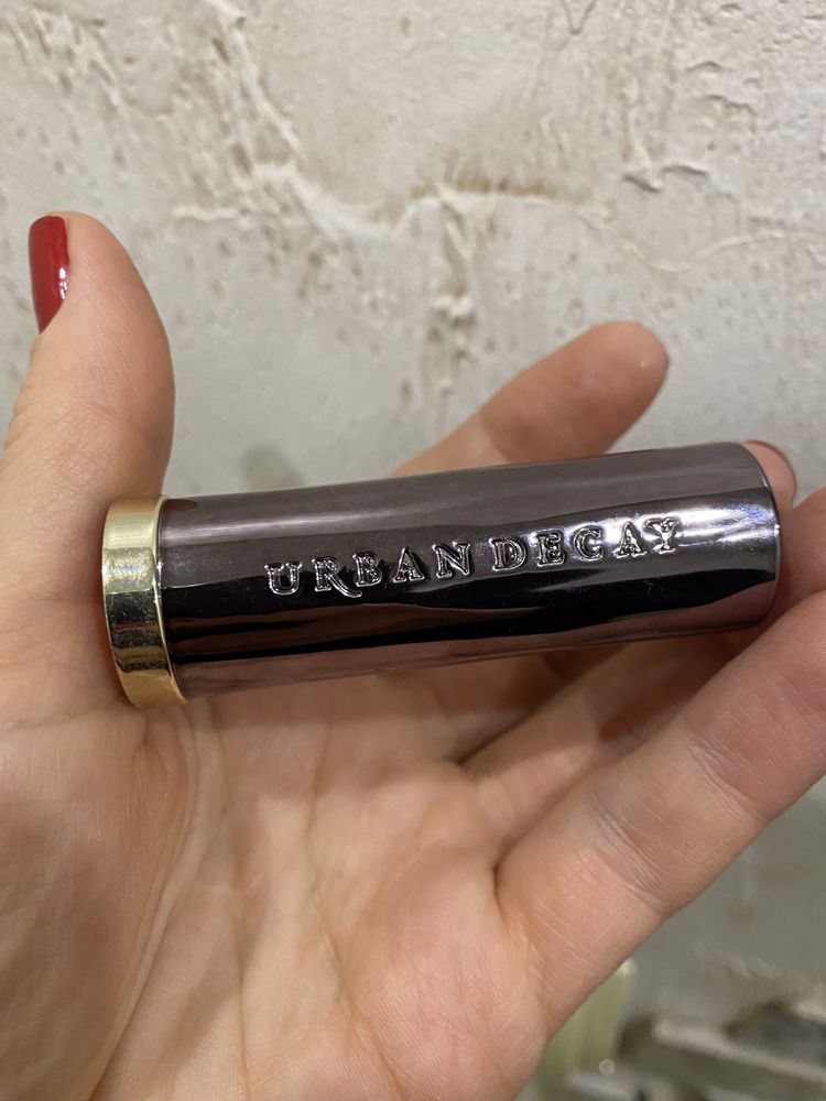 Помада Urban Decay Vice Sheer F-Bomb