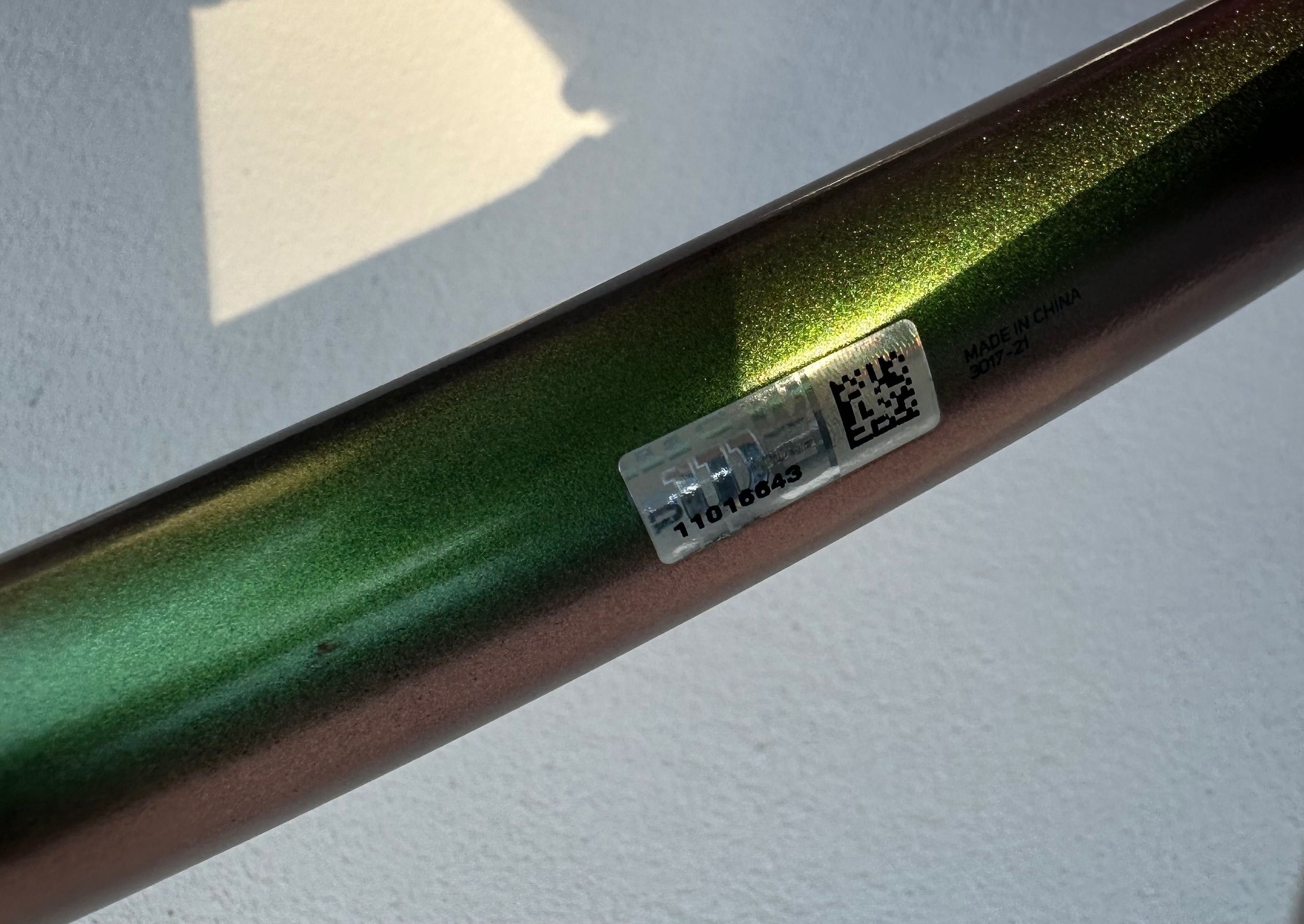 Тенісна ракетка Wilson Blade 100UL V8.0