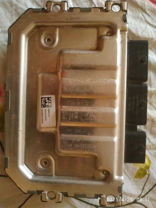 Блок управленя двигателем  Reno Duster 1.6 Бензин