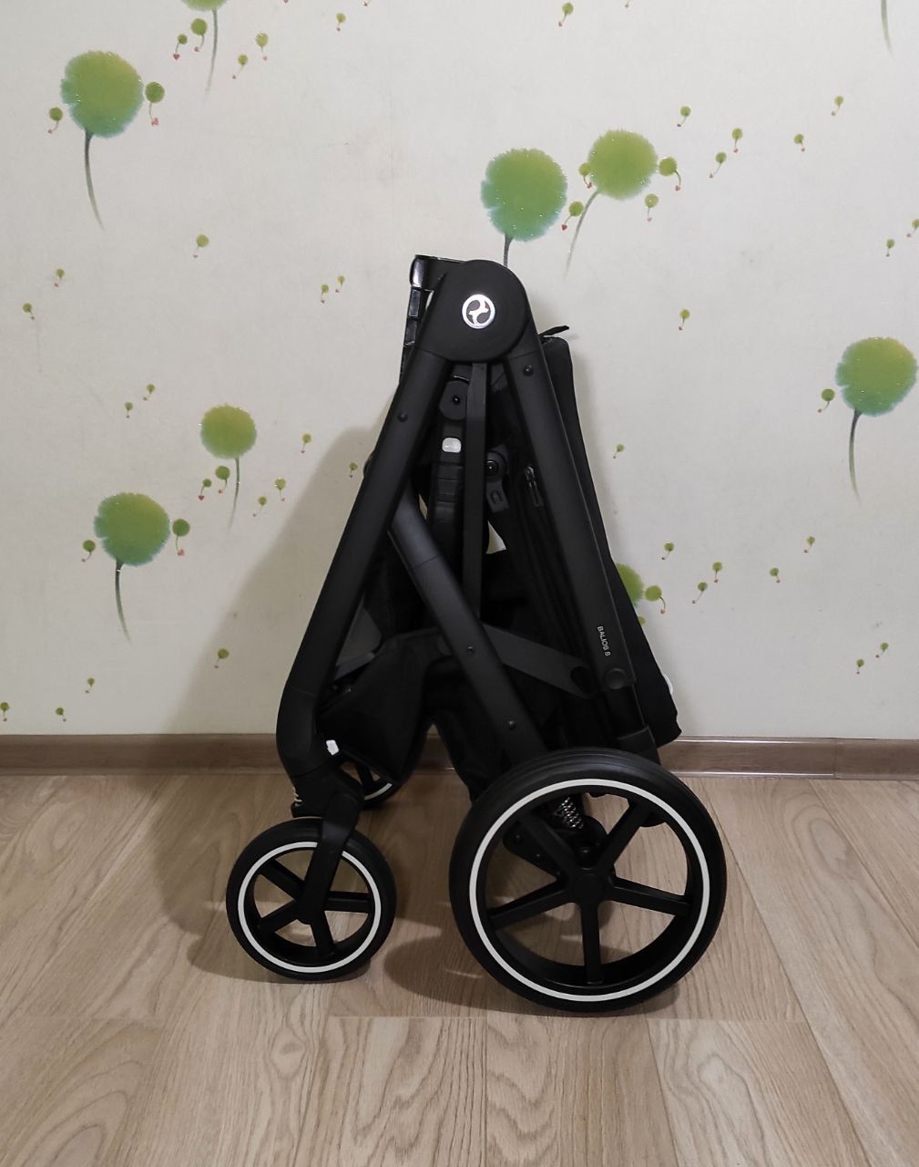 Cybex Balios S Lux Black коляска, відмінний стан