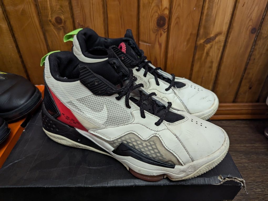 Кроссовки Nike Air Jordan Zoom 92 и Air Max 720