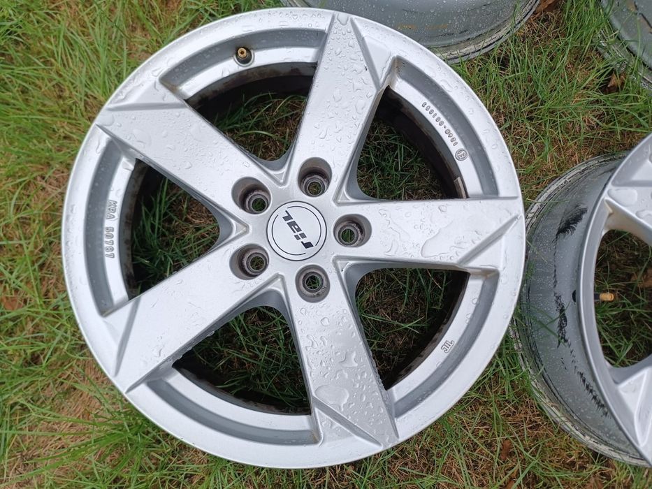 Alufelgi 17 Skoda Volkswagen Seat Audi 5x112 ET45