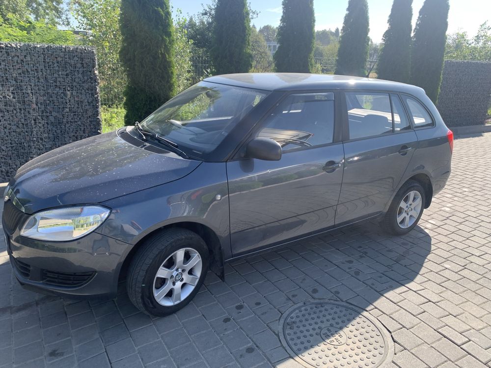 Skoda Fabia 2 2010 року