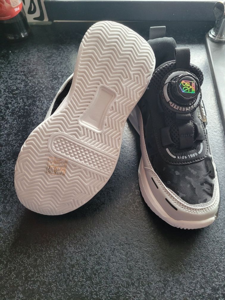 Buty dziecięce chłopięce Nowe