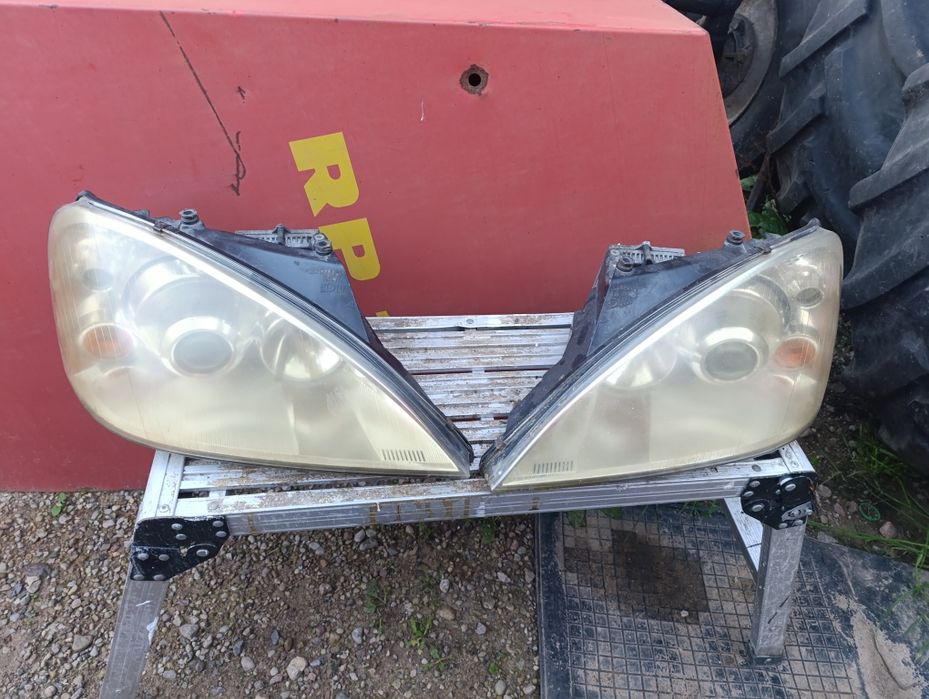 Lampy przod L+P Ford Galaxy MK2 00-06r FL BDB przednie Xenon