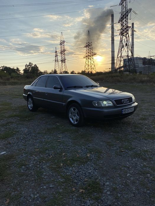 Audi A6 c4, 2.6 газ/бензин