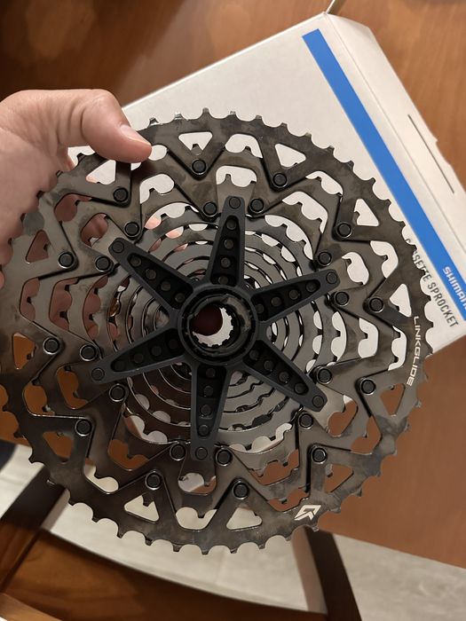 Cassete Shimano CUES LG700 LinkGlide