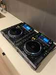 Sprzedam dwa odtwarzacze Pioneer CDJ 2000
