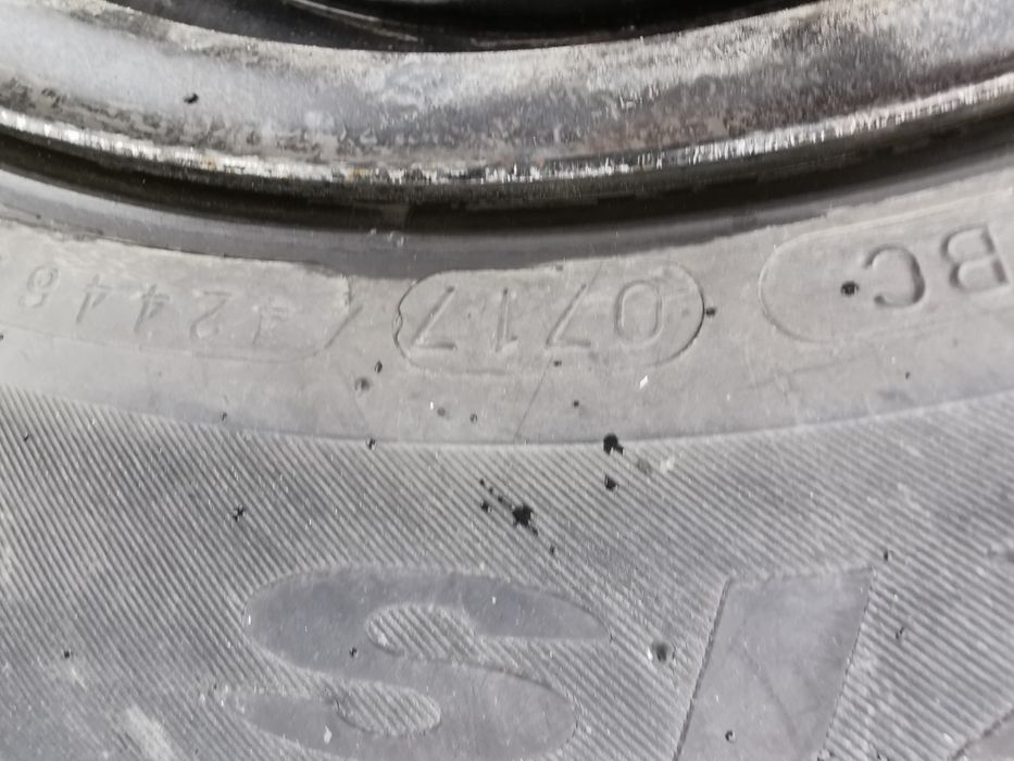 Koła 175/70/R13 z oponami letnimi SEAT VW