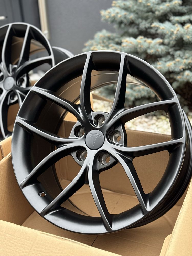 Диски Нові Тесла R19/5/114,3 TESLA Model 3 Model Y . В Наявності .