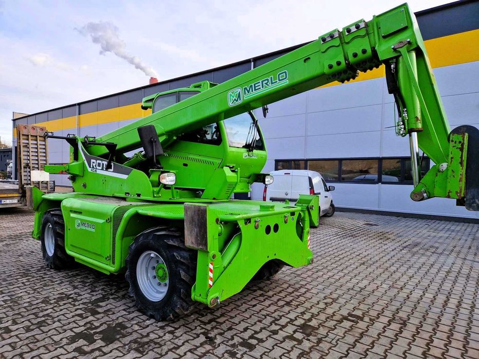 Ładowarka teleskopowa – Wynajem Merlo, Zwyżki, Usługa z operatorem