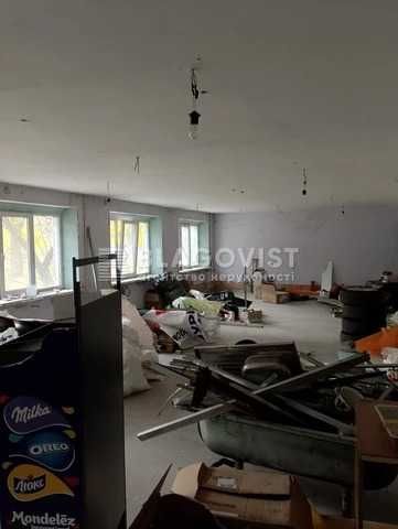 Продаж приміщення під магазин або офіс Олени Теліги 49 метроДорогожичі