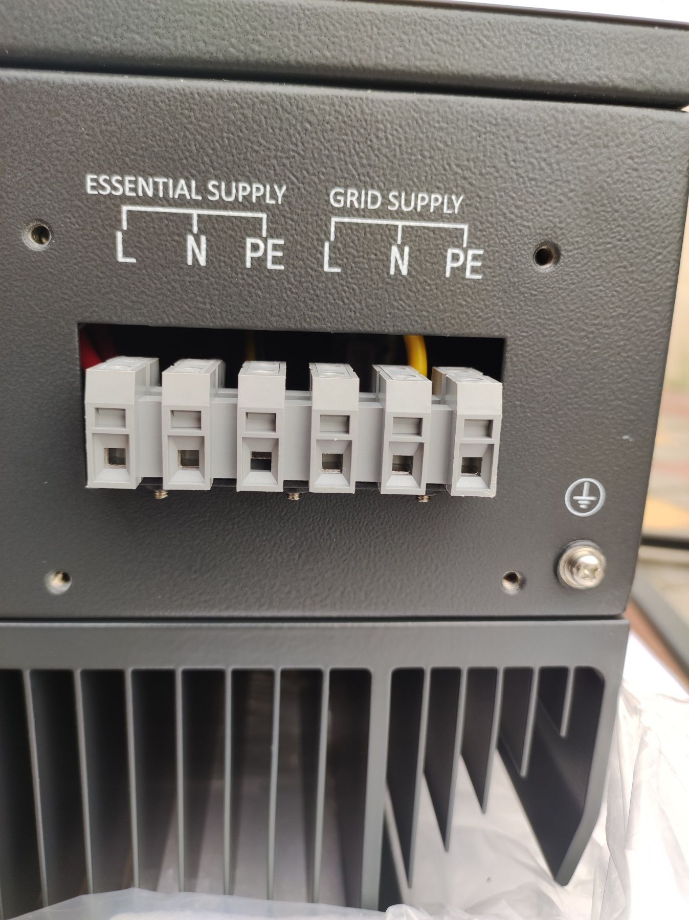 Гибридный инвертор GivEnergy 5 kw