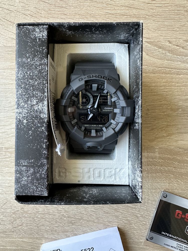 CASIO G Shock GA-700UC-8ACR оригінал