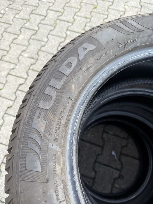 Резина зимова Fulda 205/60 R16