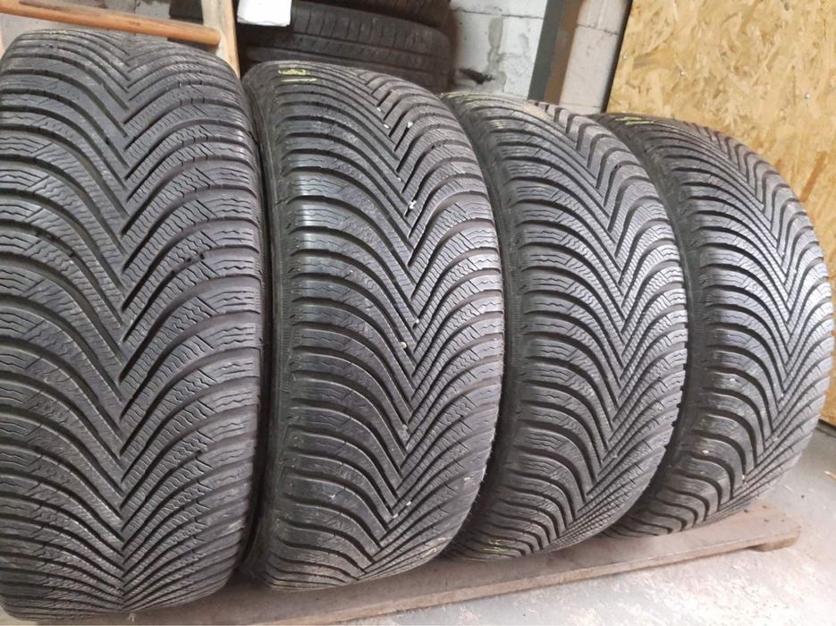 17 215/50 Michelin Alpin5 шини б/у зимові