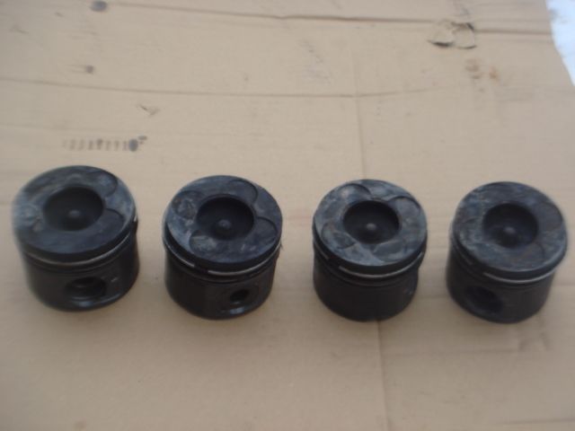 tłok tłoki nural bmw e46 318d 320d 8452 oryginał