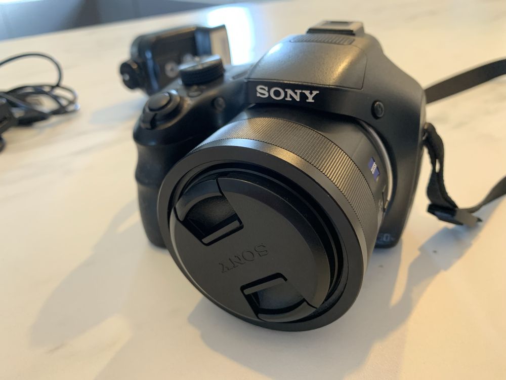 Maquina fotografica Sony HX400V
