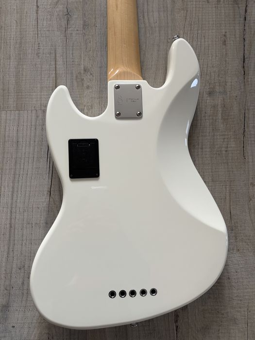 Baixo Sire Marcus Miller V7 Vintage 2aGen