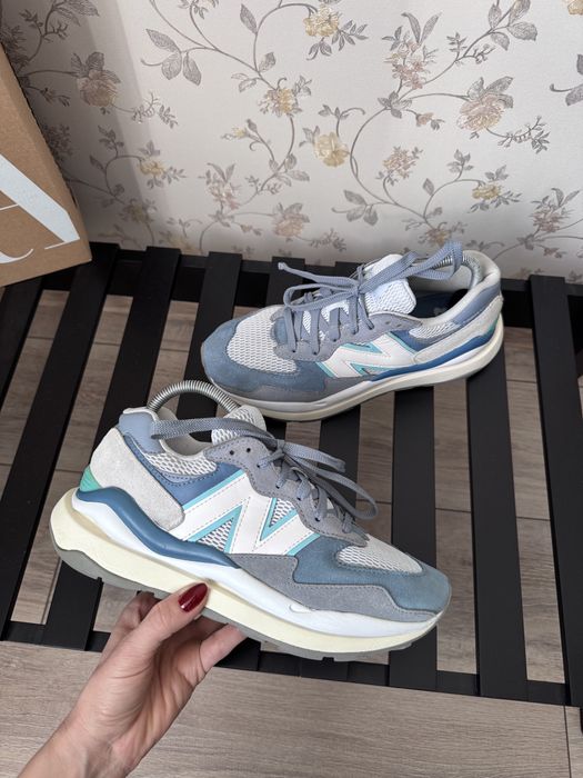 New balance 57/40 жіночі фірмові кросівки р. 39 (25 см) оригінал