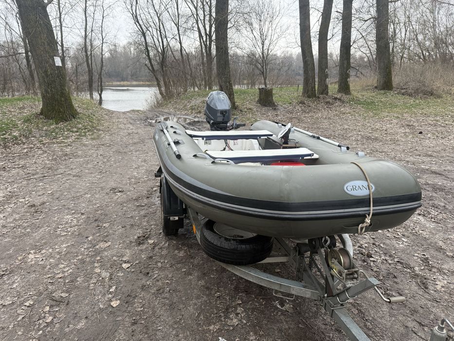 Продам лодку с мотором и эхолотом