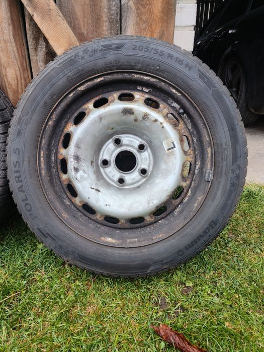 Felgi z oponami zimowymi 205/55/R16