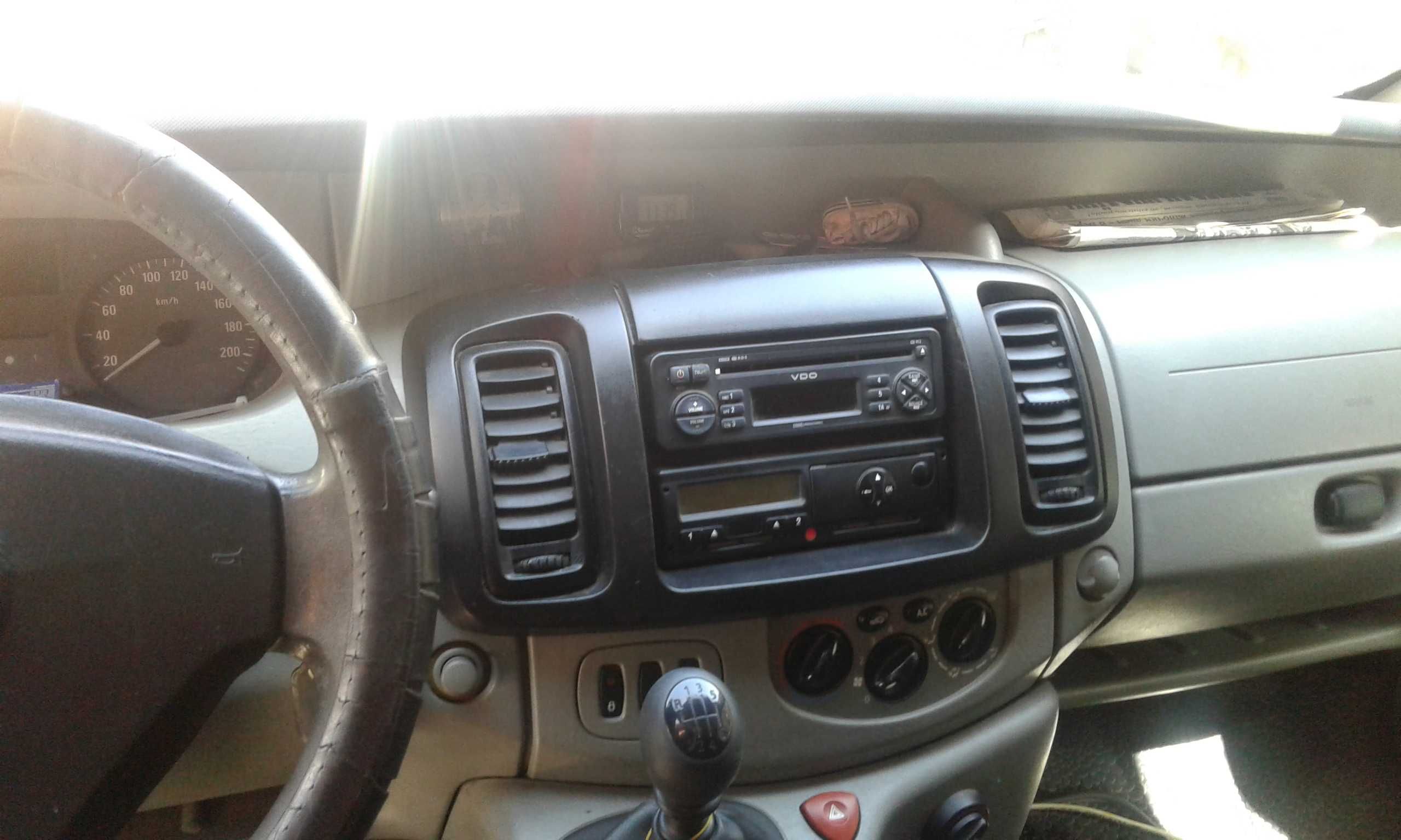 Opel vivaro 2006