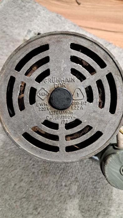 EWM 990-B2 електродвигун