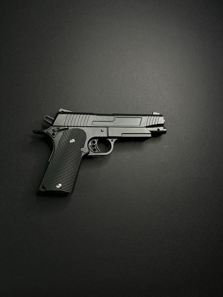 Іграшковий металевий пістолет для розваг Magnum G38 Galaxy