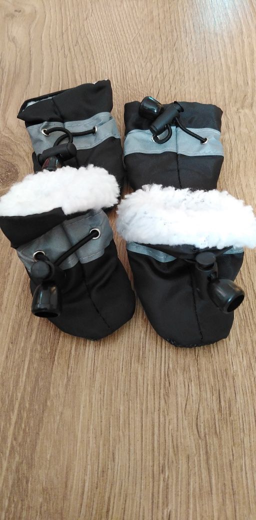 4 zimowe buty dla psa 4x3,5cm