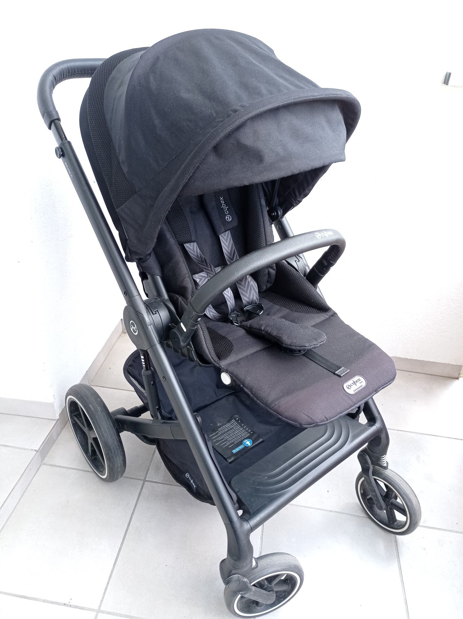 Sprzedam Cybex Balios s lux 2023 czarny 2w1