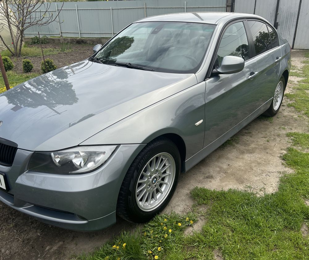 Продаю BMW e90