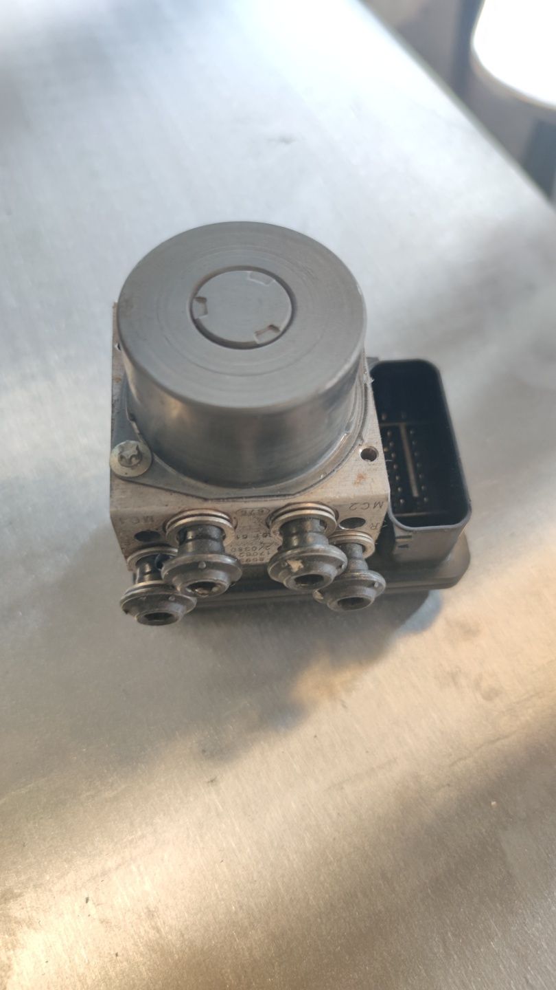Módulo ABS Yamaha R6 2017
