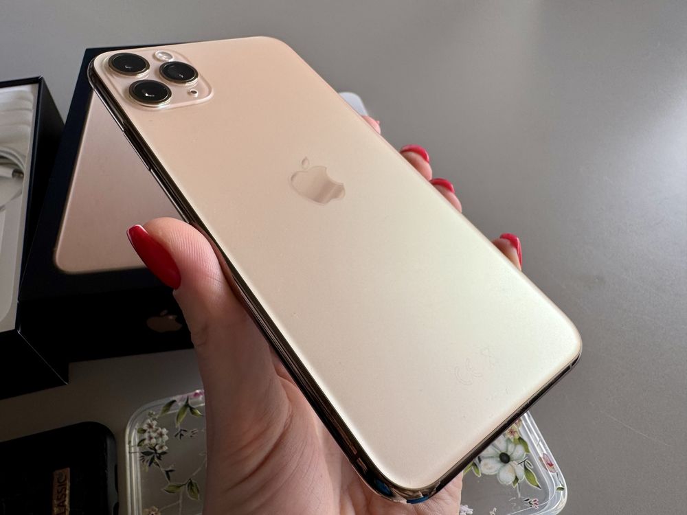 Iphone 11 pro max Gold 64gb