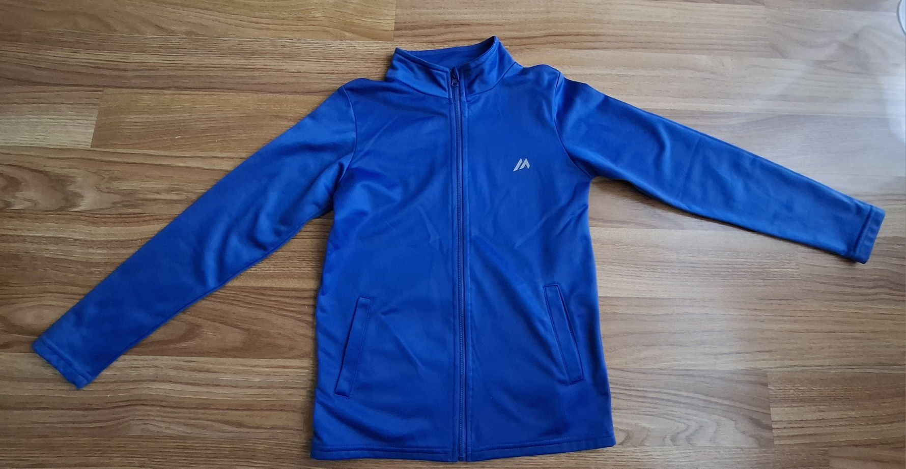 Rozpinana na suwak  bluza Martes