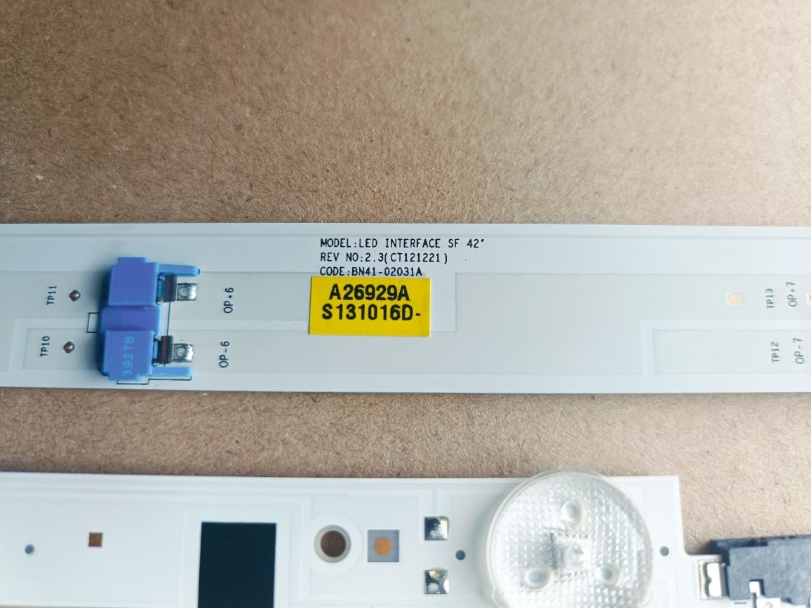 SAMSUNG 2013SVS42F Led retro iluminação