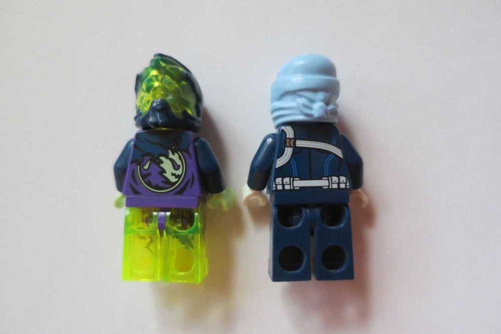 Zestaw 2 szt figurka Lego Ninjago Duch Hackler Ghost + drugi ludzik
