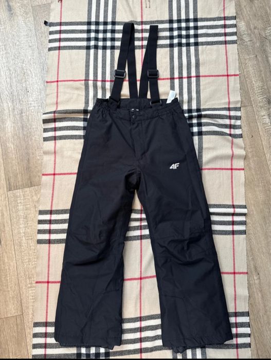 Spodnie narciarskie r.134