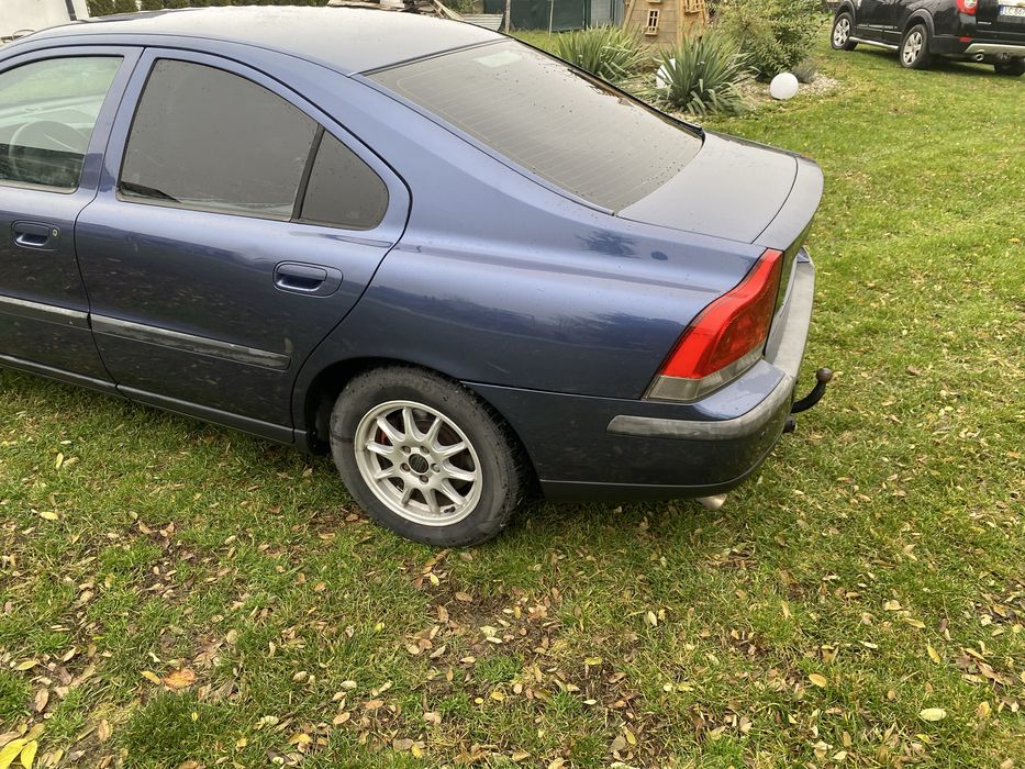 Volvo s60 2.4, lpg, hak