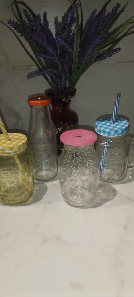 Скляні баночки для напоїв з трубочки