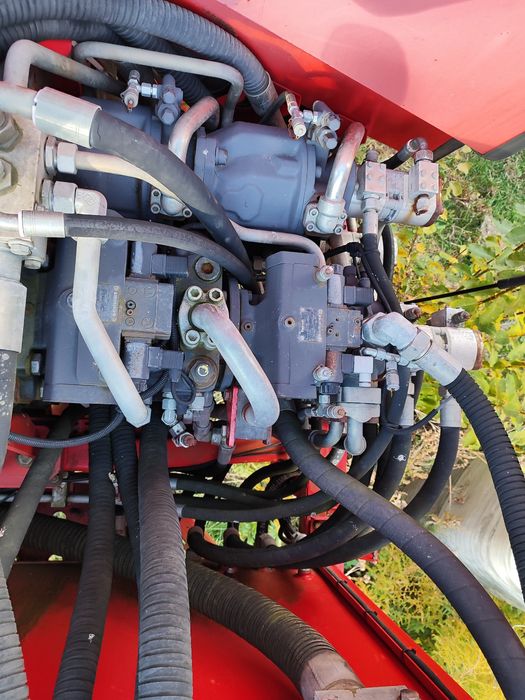 Zestaw pomp hydraulicznych Rexroth do kombajnów Grimme Maxtron