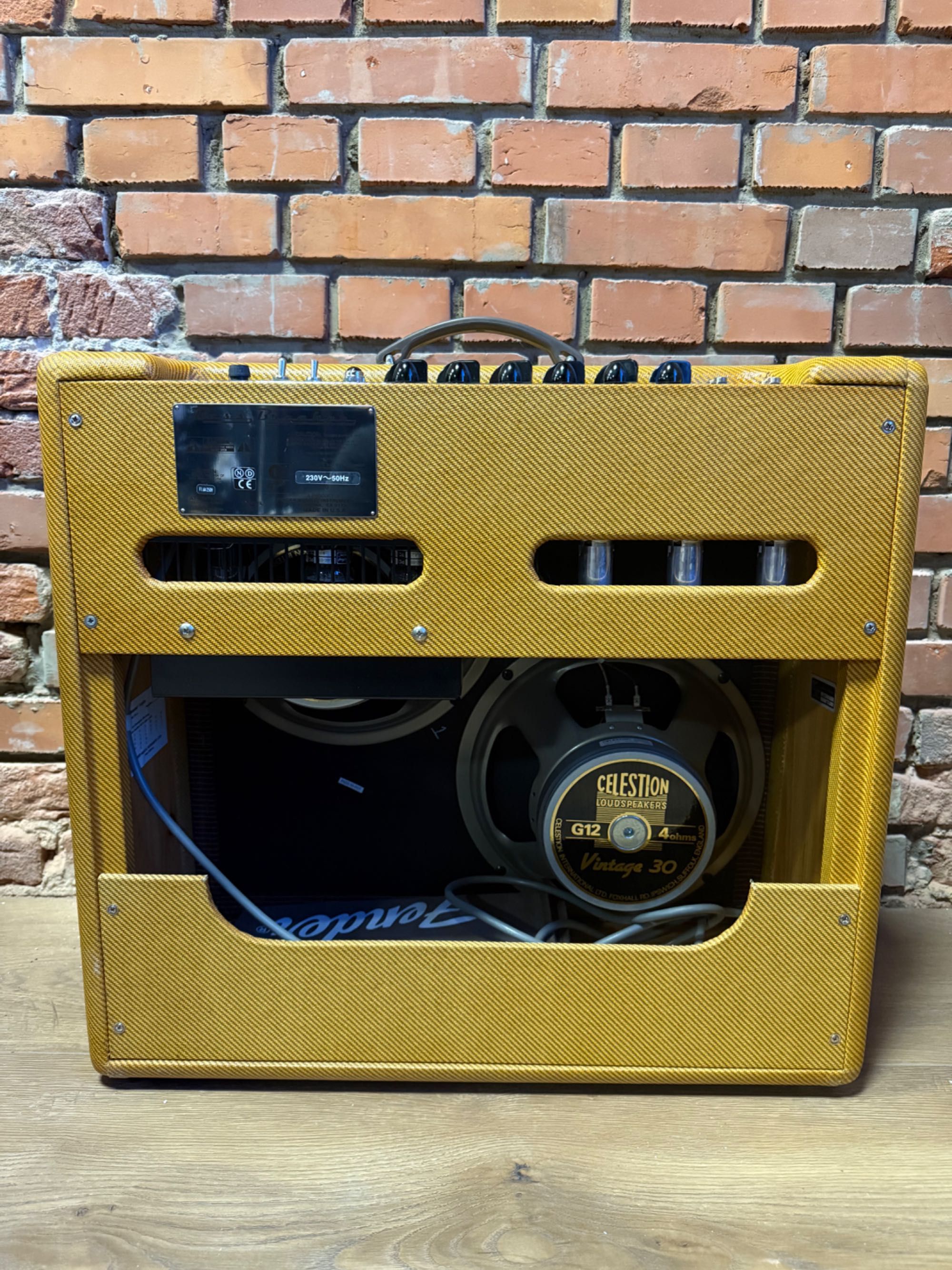 Fender Bassbreaker Custom shop